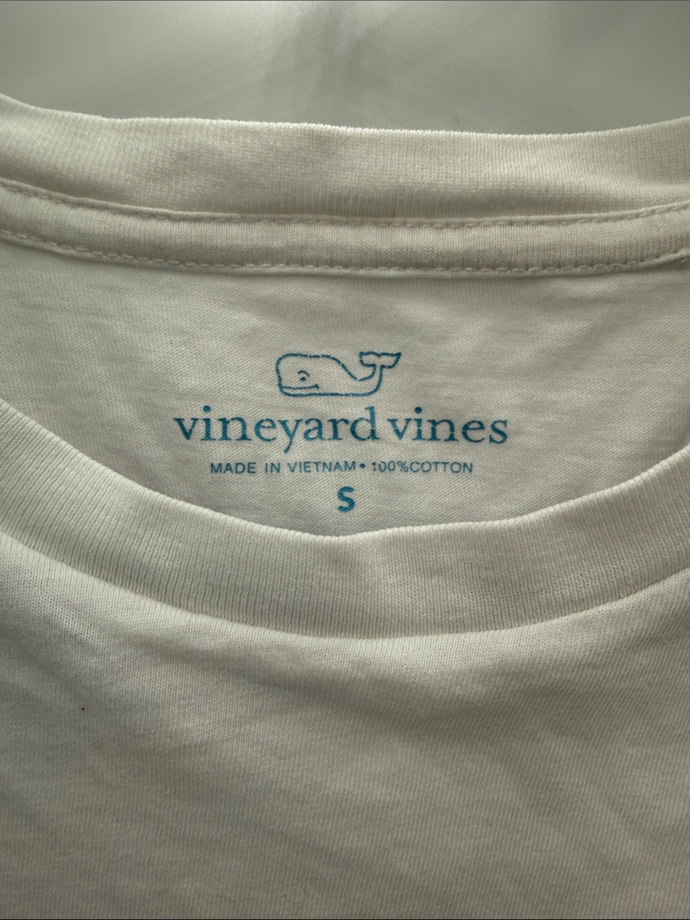 Vineyard Vines White Short Sleeve Pocket Tee with Orange Whataburger Logo - Picture 2 of 4